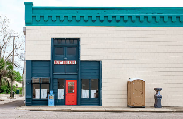 Best Portable toilet rental cost  in Oceana, WV