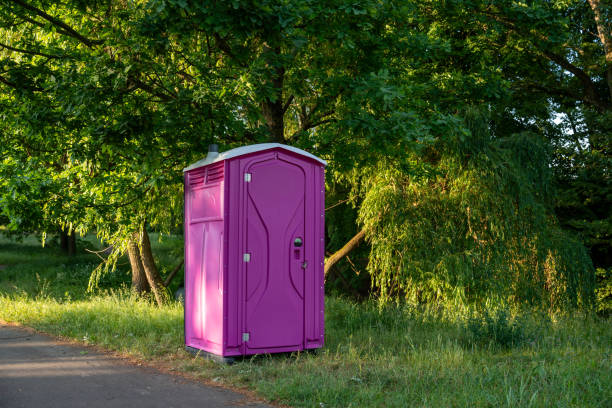 Best Temporary restroom rental  in Oceana, WV