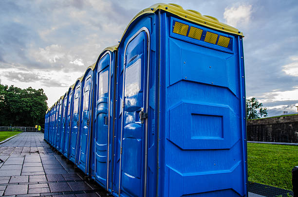 Best Construction site porta potty rental  in Oceana, WV